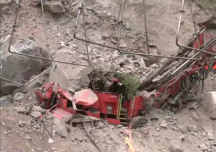'Collapsing of Tunnel: Dead body of a trapped worker recovered, rescue operation underway'